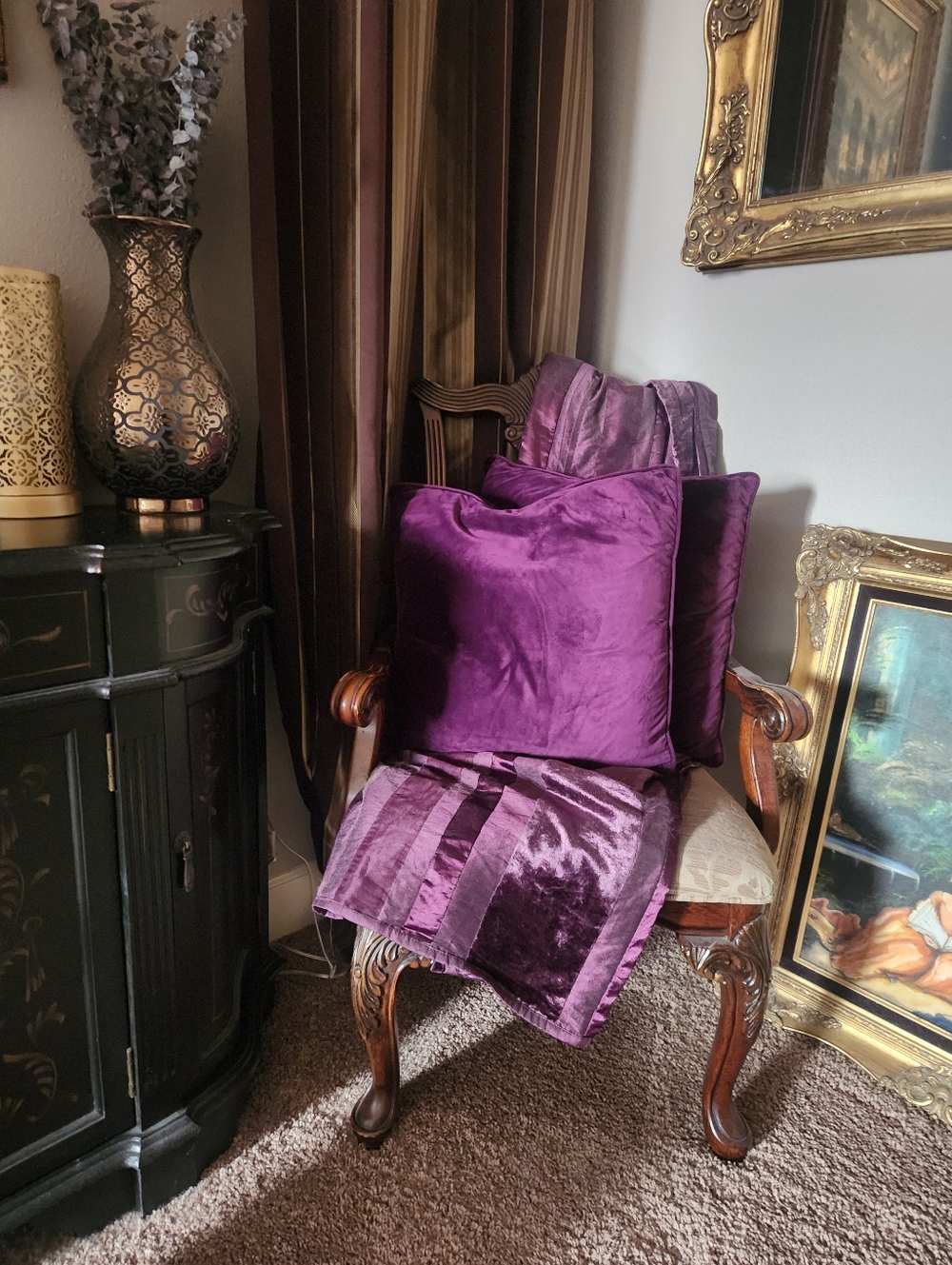 2x🆕️Velvet Pillows
